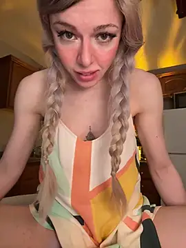 دردشة propertyofdaddy الجنسية المباشرة