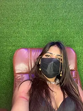 CUTI-NAINA – Naživo XXX chat