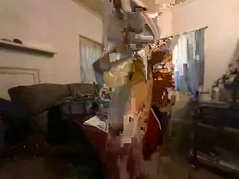 ThrowedWorldWideのライブXXXチャット