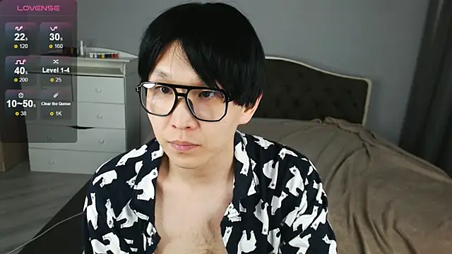 KaiChicken 在線直播表演