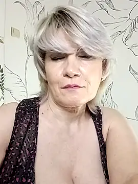 Catty_Lady: απευθείας συνομιλία ΧΧΧ