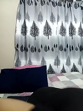 FreakyAngel3X's Webcam Show