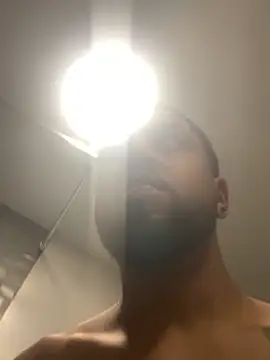 Bryan056_ Live XXX Chat