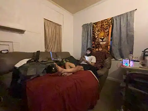 ThrowedWorldWide's Live XXX Chat