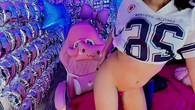 Онлайн чат XXX lala_cherry