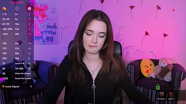 liana_kisses Adlı Modelin Canlı XXX Sohbeti