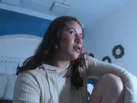 sara_gray__ Adlı Modelin Canlı XXX Sohbeti