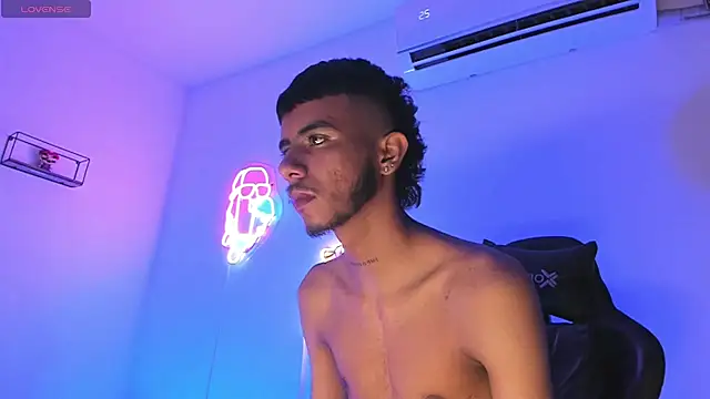 Quetzal_coatl_ webkamerás műsora