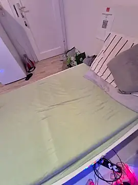 TirelessLot3 Chat XXX live