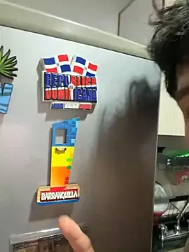 Leonarrrd_01 在線直播表演