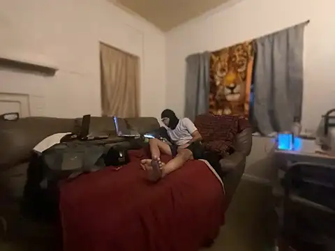 ThrowedWorldWide 现场XXX聊天