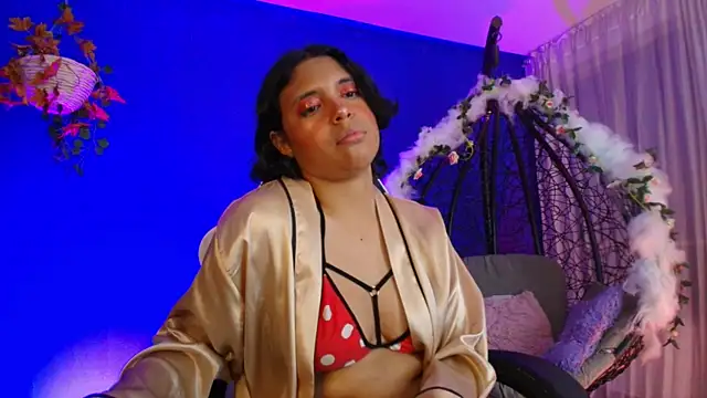 Emmapark_ – Naživo XXX chat