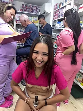 kandalove's Live XXX Chat