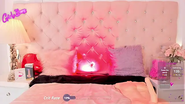 CaterinaRomano: онлайн-секс-чат