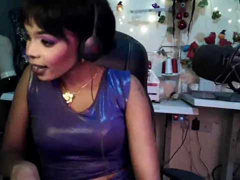 Anaconda2350's Live XXX Chat