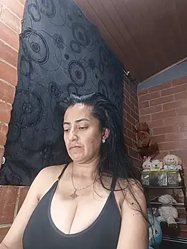 Alexandrina 라이브 XXX 채팅