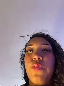 NaughtyLatinaxxx's Webcam Show