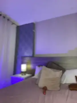 MiilaBlake 即時 XXX 聊天