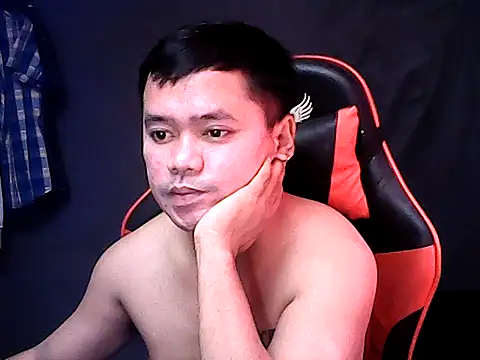 sweet_sexyasian69: онлайн-секс-чат