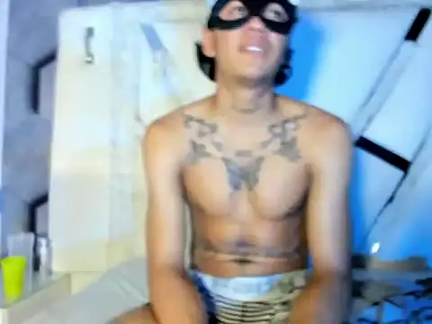 AlessiaAndAxel Webcam Show