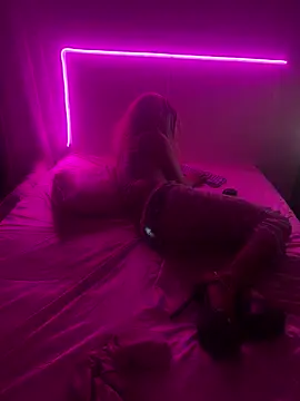 Czat XXX na żywo – Shynesse21