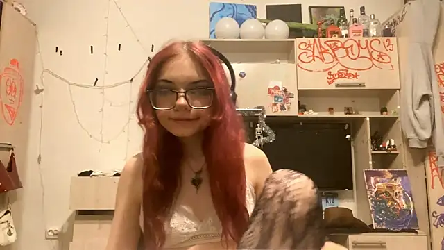 RedHeadCat's Live XXX Chat