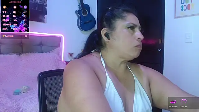 Keyla01_ – Naživo XXX chat