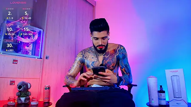 Show de Asmodeus_bael_ na webcam