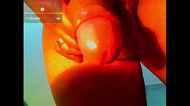 Bigcocksexyluisaのウェブカメラショー