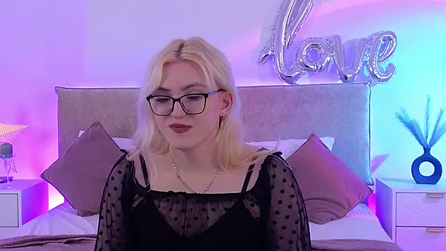 Jules_nightn Live XXX chat