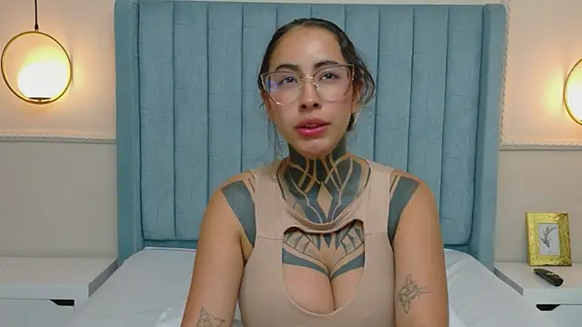 Chat XXX ao vivo de NicoleBlum