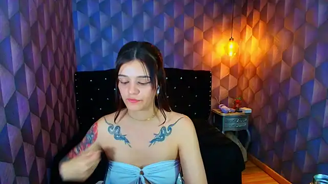 LiaHarryis Live XXX-chat