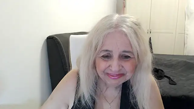 SusiLifeXXX: απευθείας συνομιλία ΧΧΧ