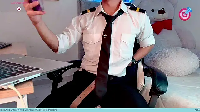 دردشة niico_prince الجنسية المباشرة