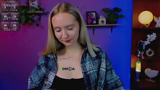 mila_glow1's Live XXX Chat