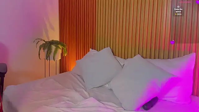 scarlett_rosse_x's Live XXX Chat