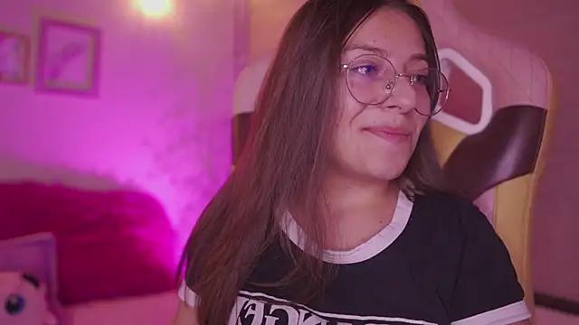 milly_kenner: онлайн-секс-чат