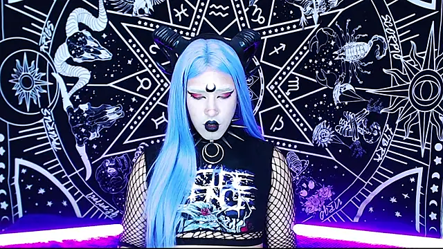 naomi_satan 网络视讯表演