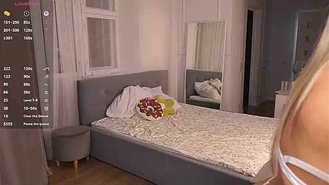 ShinBeckel Chat XXX live