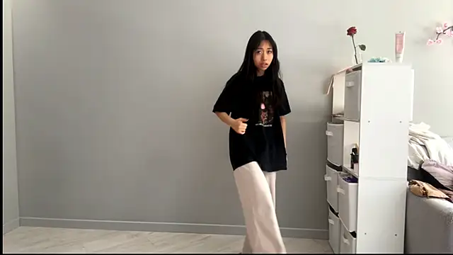 SweetMiaXO's Live XXX Chat