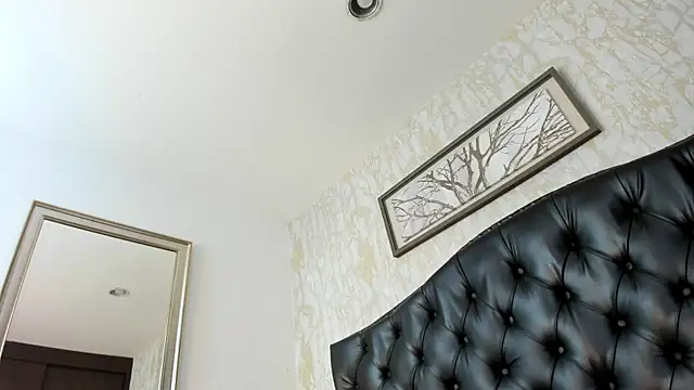 แชท XXX สดของ Lander_Cruz