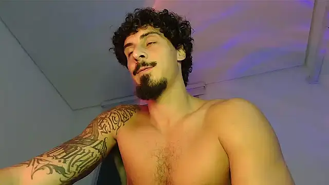 عرض كام milkoffe