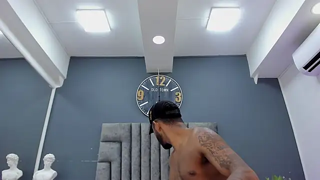 Robin_Rief élő XXX-chatje