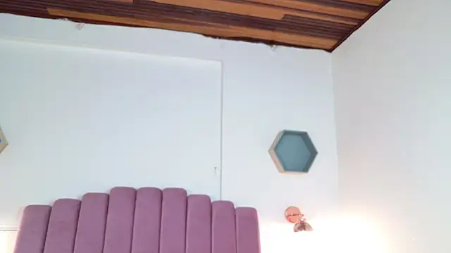 katiamoreeのライブXXXチャット