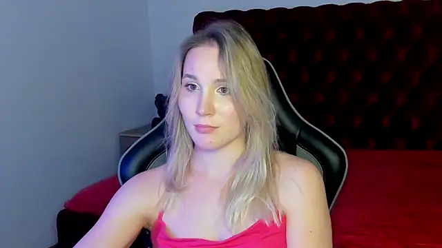 ElaraVoltage Live XXX-chat