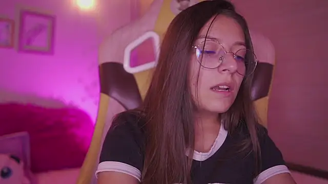 Chatroom XXX en direct de milly_kenner