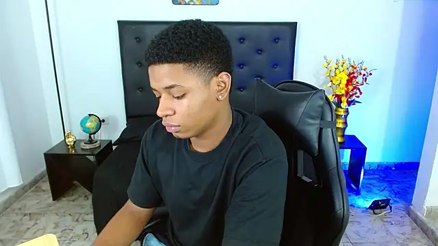 liiam3 现场XXX聊天