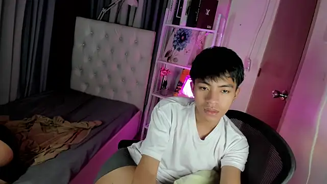 davincihugecock Adlı Modelin Web Kamerası Şovu