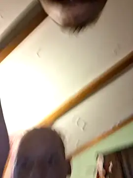 bam420bam: απευθείας συνομιλία ΧΧΧ