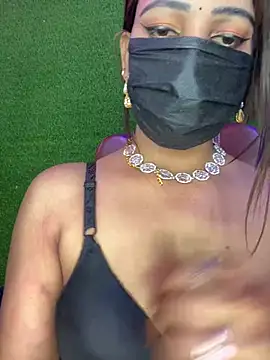 CUTI-NAINA Live XXX-Chat